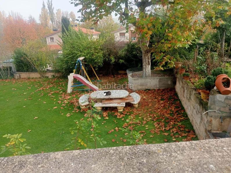 Foto 1c8e2ded-1a55-4d4b-87f4-792aa85db731. Casa con parcheggio piscina in Condado de Treviño