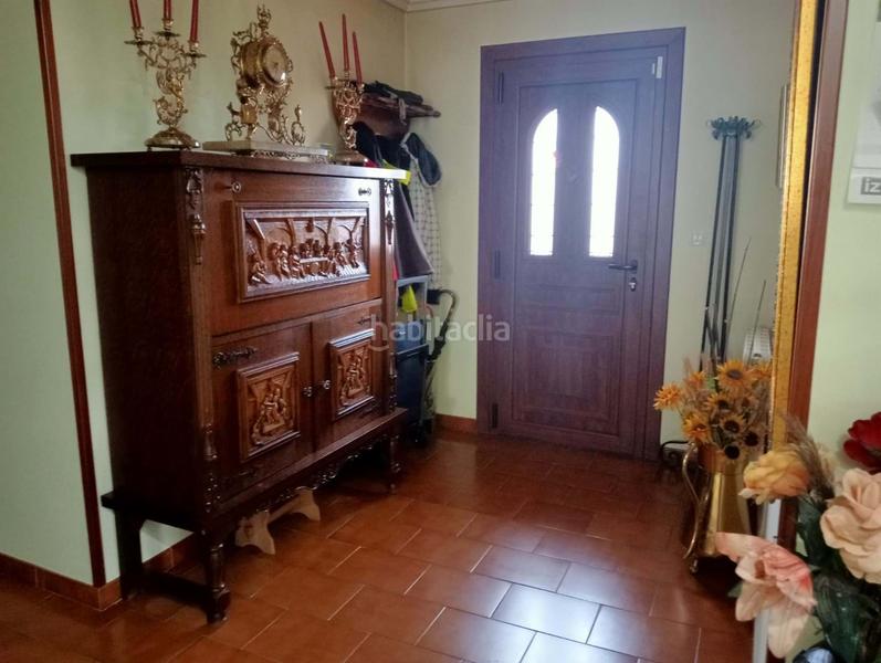 Foto d4413e60-1a85-48ff-b2e6-f64515c1a1d6. House with parking pool in Condado de Treviño