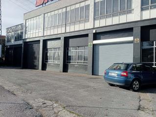 Rent Industrial building  Portal de gamarra