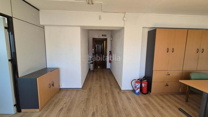 Foto ac708bd9-492b-482a-8a37-d91c1d3e987a. Affitto ufficio in Zabalburu Bilbao