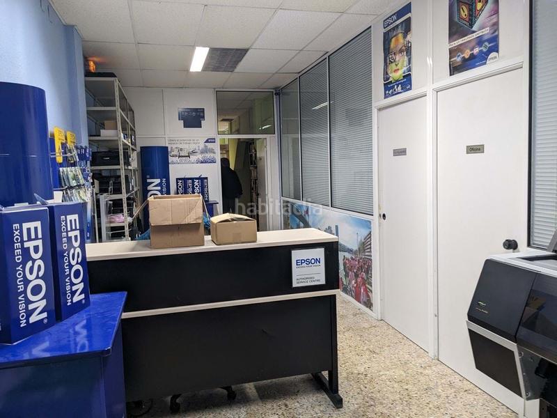 Foto a3bf76b5-12f1-42ba-a8a1-3061cdcdd2b7. Local comercial en Matiko - Ciudad Jardín Bilbao