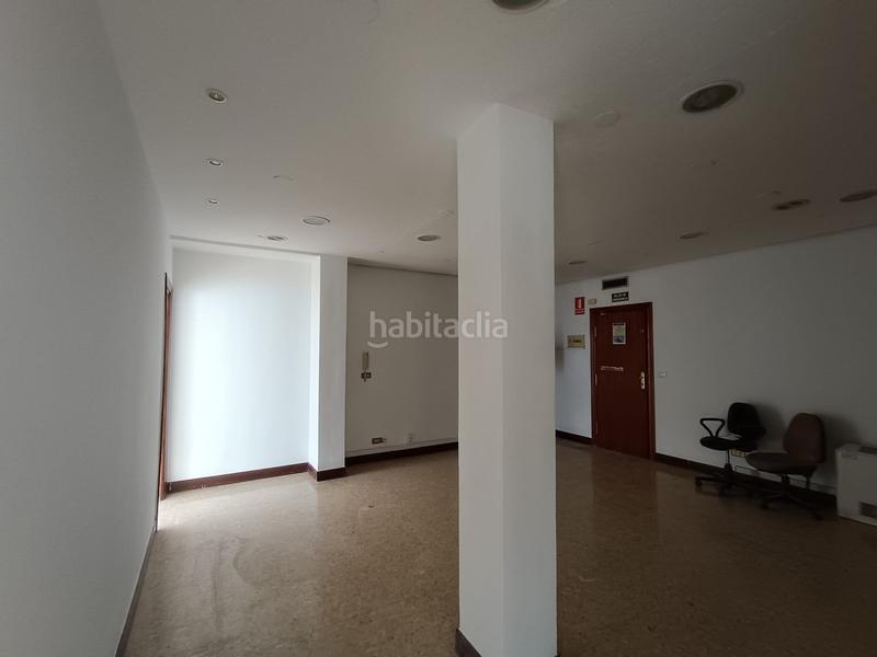 Foto b1fbefaa-52fe-4ade-851c-7d8c8366bb8d. Bureau dans Las Arenas Getxo