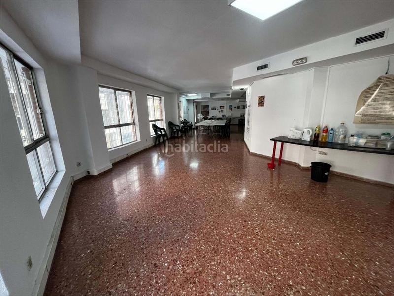 Foto ae7d839f-c0f9-43f4-936e-83e56f21a035. Büro in Mercado Alicante