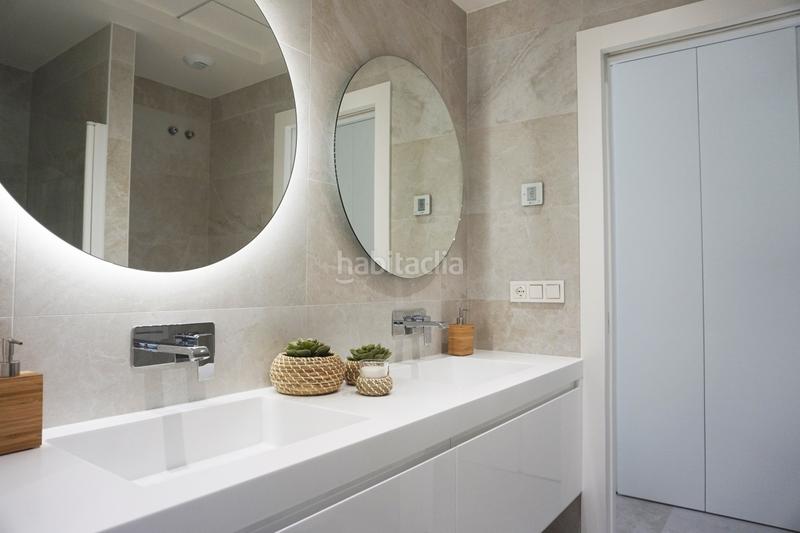 Foto 0f0bf9ad-1a85-4a03-b91c-2862eea270cd. Chalet with parking pool in Campoamor Orihuela