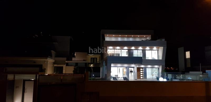 Foto 98243977-fb40-4783-8ff5-080a79d2cb3a. Chalet with parking pool in Campoamor Orihuela