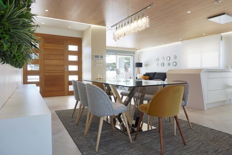 Foto bbea3059-67cc-4673-b7a2-5530982d39a9. Chalet with parking pool in Campoamor Orihuela