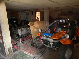 Industrial building in Jon Arrospide Kalea