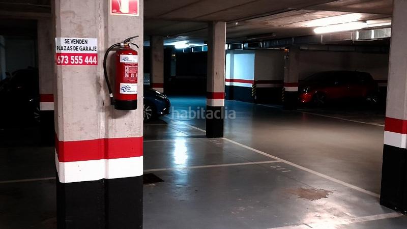 Foto e651174a-85a0-4d26-9519-754f0fa9c748. Aparcament cotxe a Erandio