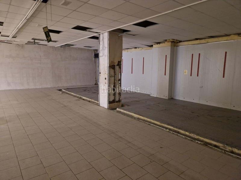 Foto 55070b8b-7381-4547-ae66-b7985ee79062. Alquiler local comercial en San Pedro de Deusto - La Ribera Bilbao