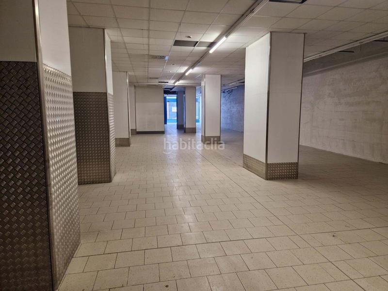 Foto 99cc6799-343c-405a-8790-8785f2967e7c. Alquiler local comercial en San Pedro de Deusto - La Ribera Bilbao