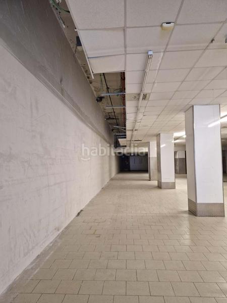 Foto c3092138-e8db-4178-b607-626801e1d80b. Alquiler local comercial en San Pedro de Deusto - La Ribera Bilbao