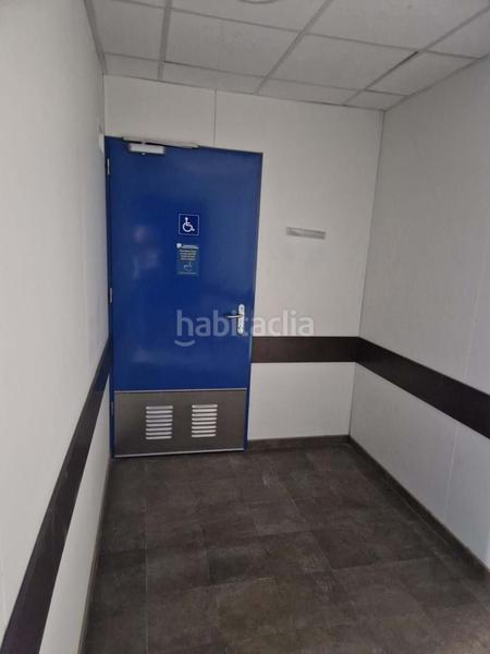 Foto f3642263-7eef-49a9-a9a9-5b9e0f9bc534. Alquiler local comercial en San Pedro de Deusto - La Ribera Bilbao