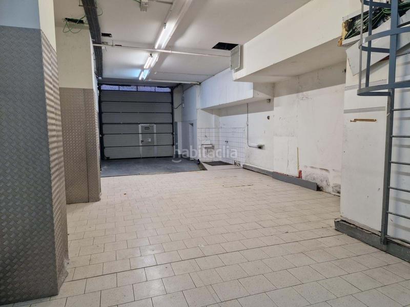 Foto a2093400-37c1-437d-a948-8ccad8658ba9. Lloguer local comercial a San Pedro de Deusto - La Ribera Bilbao