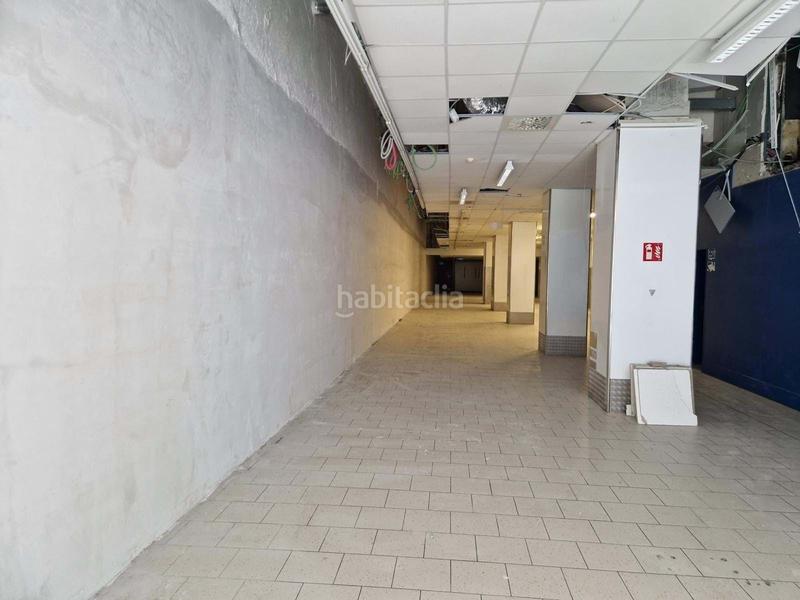 Foto e7803496-802e-4d0a-b81a-34207070a303. Lloguer local comercial a San Pedro de Deusto - La Ribera Bilbao