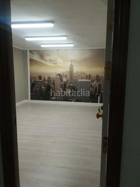 Foto cc94d55b-f6e2-4143-b0b8-e87c8208e3f8. Büro in Basurtu Bilbao