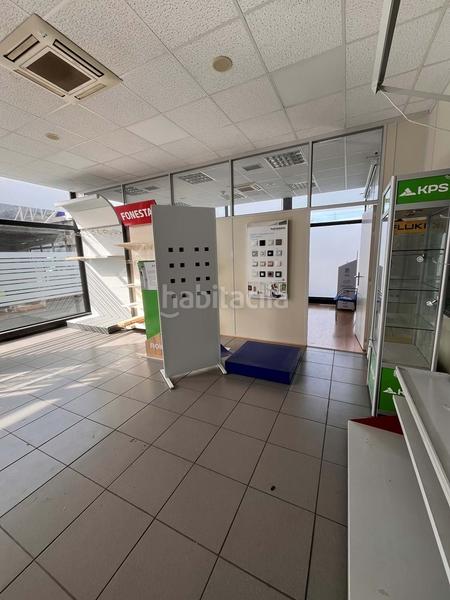 Foto fa83e38a-ad60-459e-af8b-a58d0c7ad59d. Affitto locale commerciale in Valle de Trápaga - Trapagaran