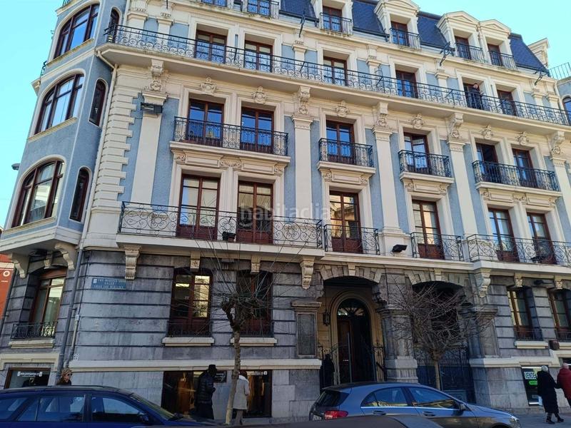 Foto bb66be19-a59d-447c-b39b-669f2c3ef451. Location bureau dans Las Arenas Getxo