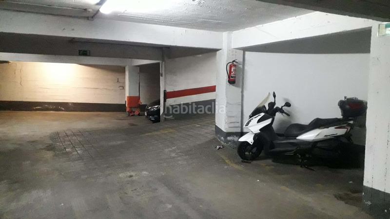 Foto 6a9193f0-5a20-43d1-8cce-405bc508bf49. Parking voiture dans Alhóndiga Bilbao