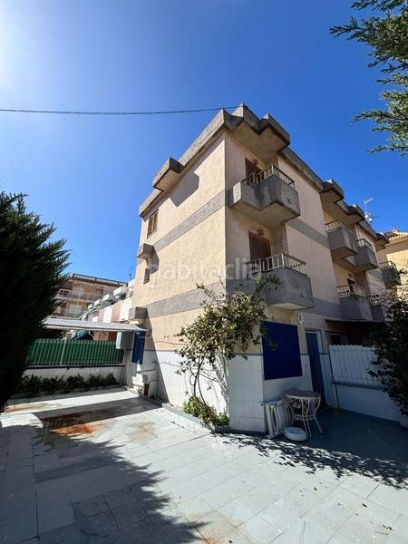 Foto e04fdbbe-cbcb-4a9e-a2fa-7ac099ae1ca8. Chalet in Gran Playa Santa Pola