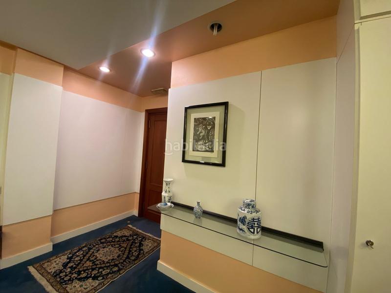 Foto 5bc0e5e6-5496-482b-9f9a-97013354ab1a. Office space in Las Arenas Getxo