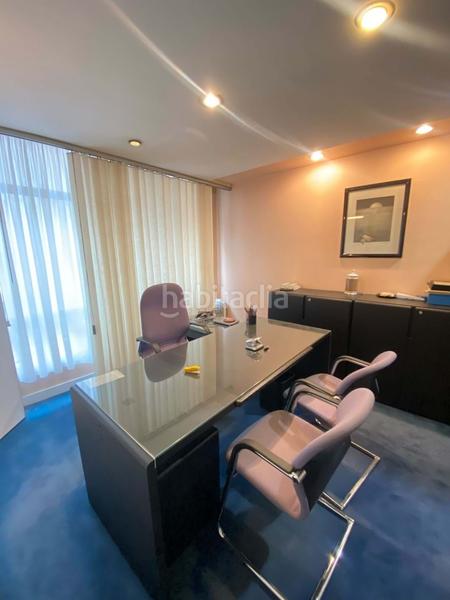 Foto 95fd2c4b-e1d4-422d-8396-104b6e2667f1. Office space in Las Arenas Getxo