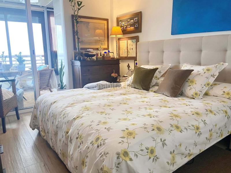 Foto 2639f8c6-d855-4582-90d7-7077da97bd60. Rent flat with pool in Albufereta Alicante