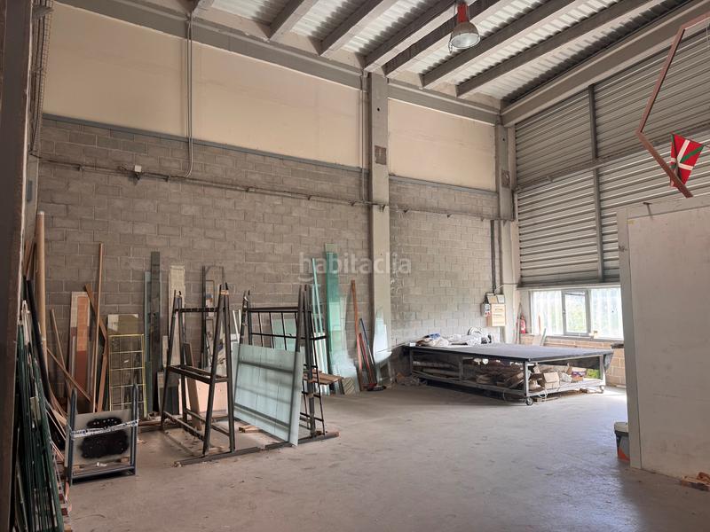 Foto bfd5a0e1-c9cc-41cd-bb6a-298a90000ae3. Bâtiment à usage industriel dans La Florida Portugalete