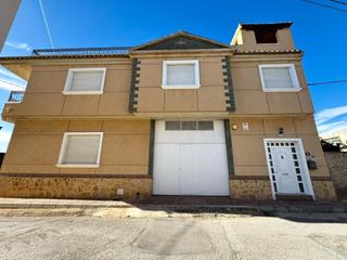 Chalet  C. los riquelmes