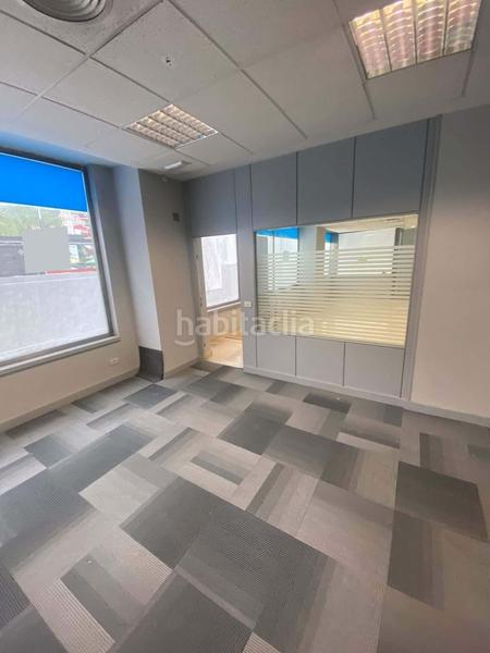 Foto 2d40b799-fc6f-42a4-9b80-3a78995a165a. Location local commercial dans Rekalde Centro Bilbao