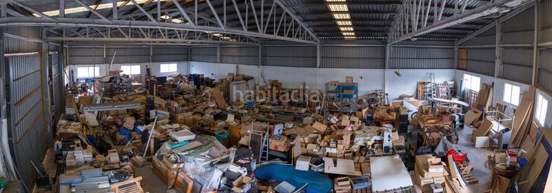 Foto 8330a940-3c0e-4eee-bb5b-396599020f70. Fabrikhalle in Zona Nord Alcoi