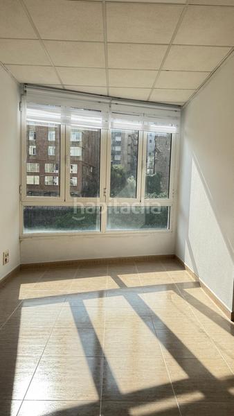 Foto 03b4610d-9aa7-48eb-adce-f369edd1f698. Location bureau dans Centro Barakaldo