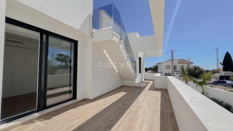 Foto a2a92d8e-89d0-4be8-b3a8-205f86c176ae. Piso en La Fustera Benissa