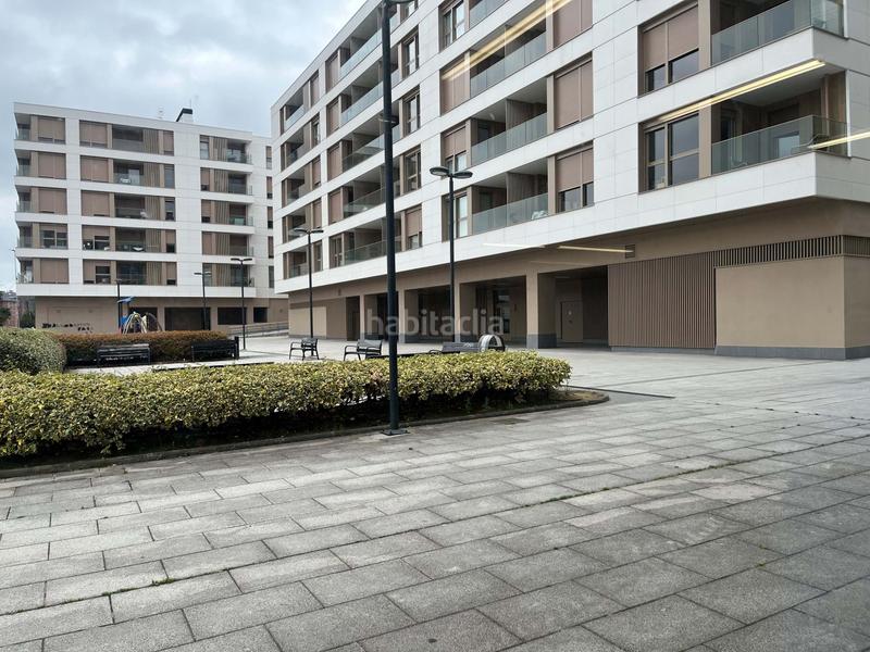 Foto 7b44f30a-a8ac-49c8-98ae-5076f869f253. Alquiler local comercial en Lamiako-Txopoeta Leioa