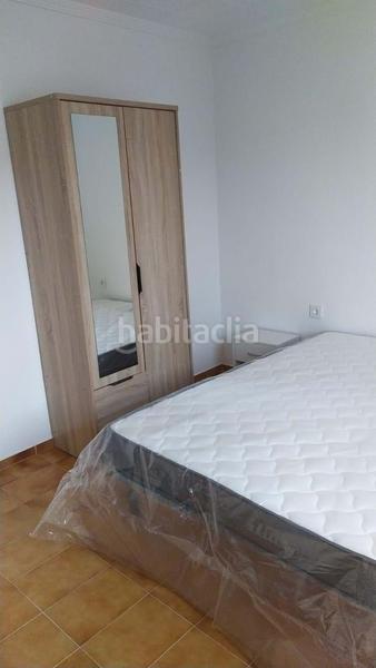 Foto 54d8f49c-c163-4362-8b2e-cd887290bdb4. Piso características superficie 71 m2 salón comedor cocina equipada 3 habitaciones 1 baño 2 terrazas altura 4 estado excelente equipami en Alicante