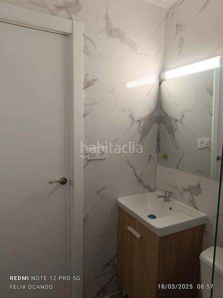 Foto f09f1daf-4711-4959-af50-a4512abb7f74. Piso características superficie 71 m2 salón comedor cocina equipada 3 habitaciones 1 baño 2 terrazas altura 4 estado excelente equipami en Alicante