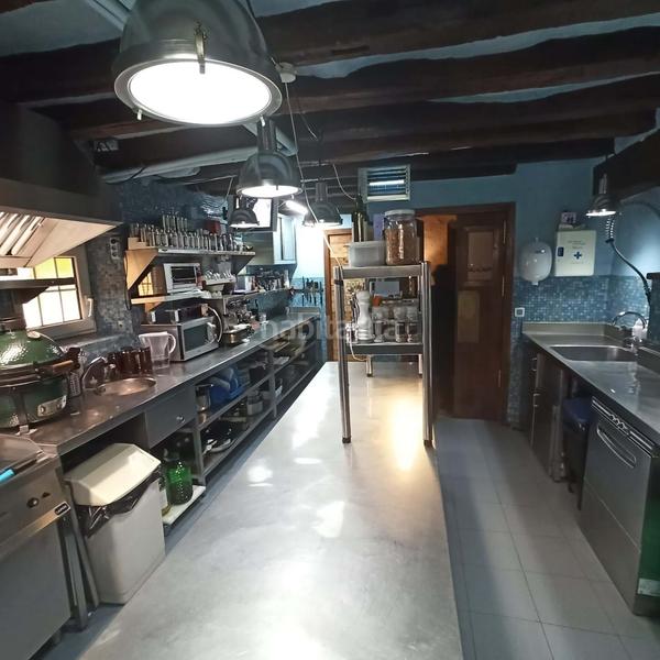 Foto b27ec271-a0ce-4957-aa97-1c003faf90cd. Chalet con riscaldamento parcheggio piscina in Condado de Treviño