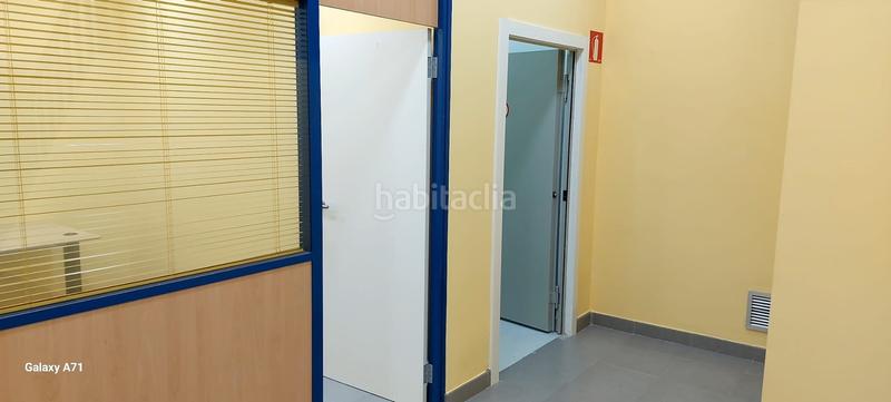 Foto 70c42f51-112c-4e38-af8a-4dc73ae177a3. Lloguer local comercial a Sabino Arana-Jesuitas Bilbao