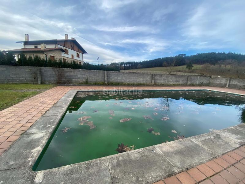 Foto a8102208-0f8b-44c2-8ede-84d3012fbbfc. Maison avec chauffage parking piscine dans Larrabetzu