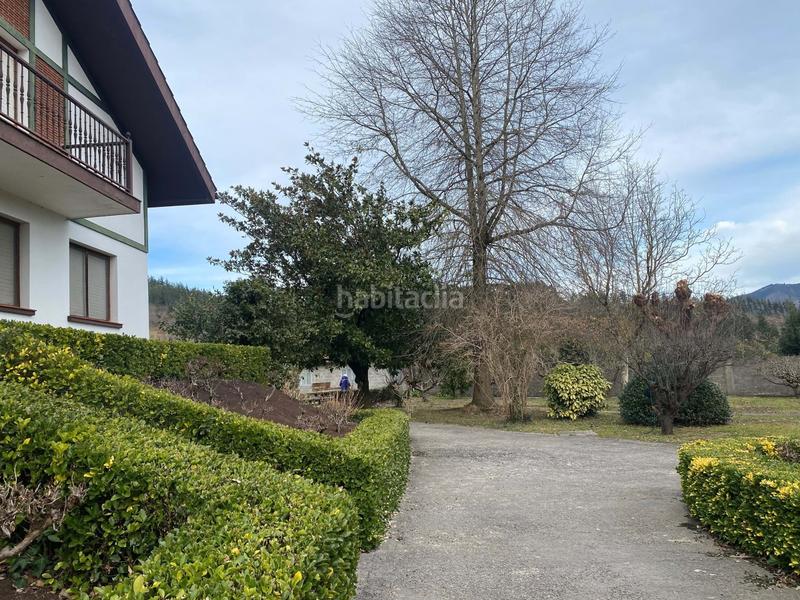 Foto b7f7abdb-2bda-4e45-93f2-3fc4bd1c09d1. Maison avec chauffage parking piscine dans Larrabetzu