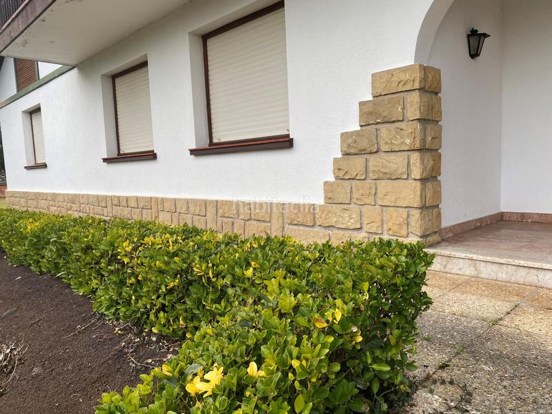 Foto bf1744ee-3f96-4fb8-a850-2c3ea34ea12a. Maison avec chauffage parking piscine dans Larrabetzu