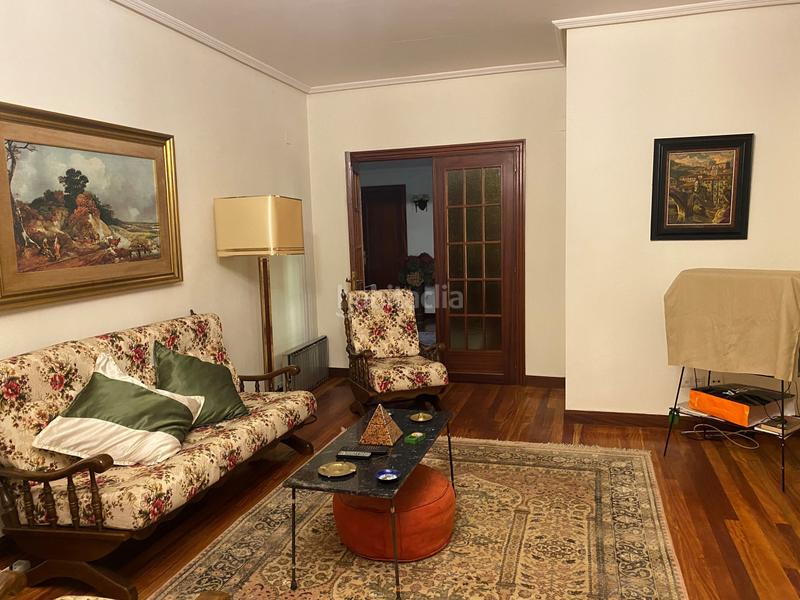 Foto e8b6718b-4c28-4d3a-b596-40d30ba50c40. Maison avec chauffage parking piscine dans Larrabetzu