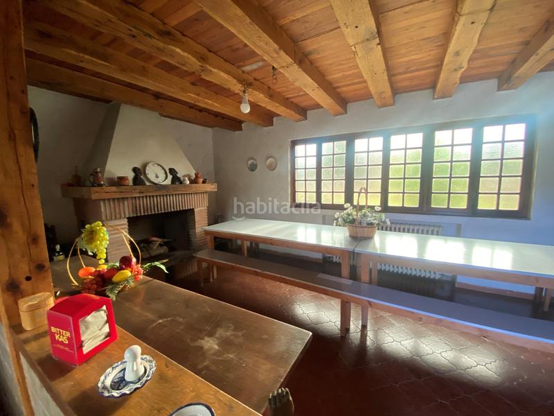 Foto f0a37e70-8c3b-4ceb-b3bb-7ae3bef87219. Maison avec chauffage parking piscine dans Larrabetzu