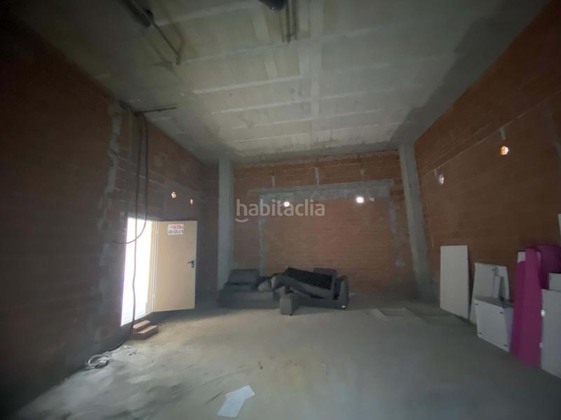 Foto dbd034b6-f03e-4bbb-9a6e-1a818f708228. Alquiler local comercial en Lamiako-Txopoeta Leioa