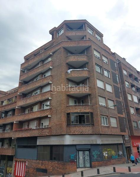 Foto 48e2f8c1-cba2-4a8b-ab98-930ec54e34f5. Locale commerciale in Iralabarri Bilbao