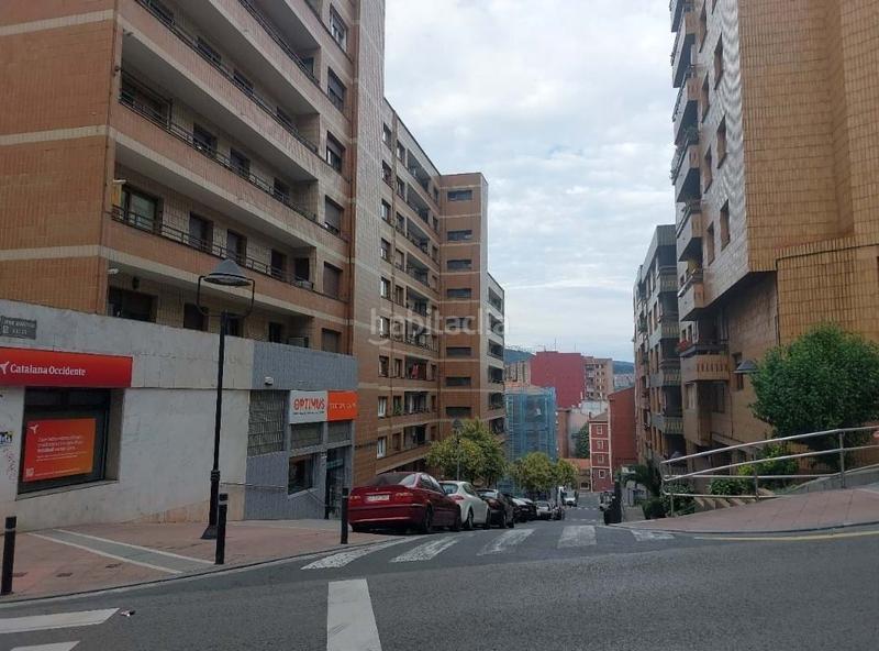 Foto 74772237-f17e-43f5-ba53-081170a28876. Rent business premise in Kalero-Basozelai Basauri