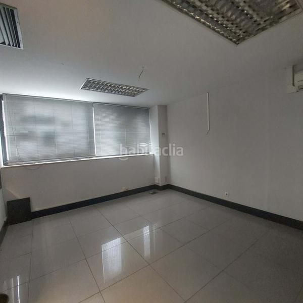 Foto 5516659f-2159-436e-a0c0-cfff52e5fa44. Affitto locale commerciale in Pasaia