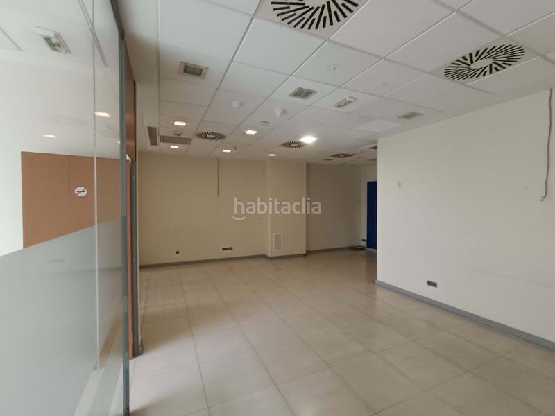 Foto c8484c97-979c-474a-aa79-847d0c1cd4b8. Lloguer local comercial a Villamonte Getxo