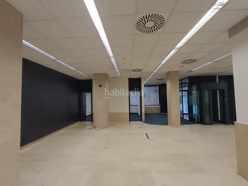 Foto 5f50b024-b122-4708-b9ad-6a20234c0eb8. Location local commercial dans Iralabarri Bilbao