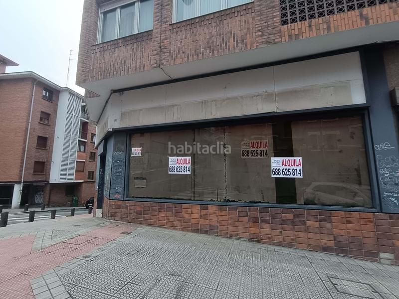 Foto b1b0a018-54af-4aa0-895a-99c4a875c5df. Affitto locale commerciale in Iralabarri Bilbao