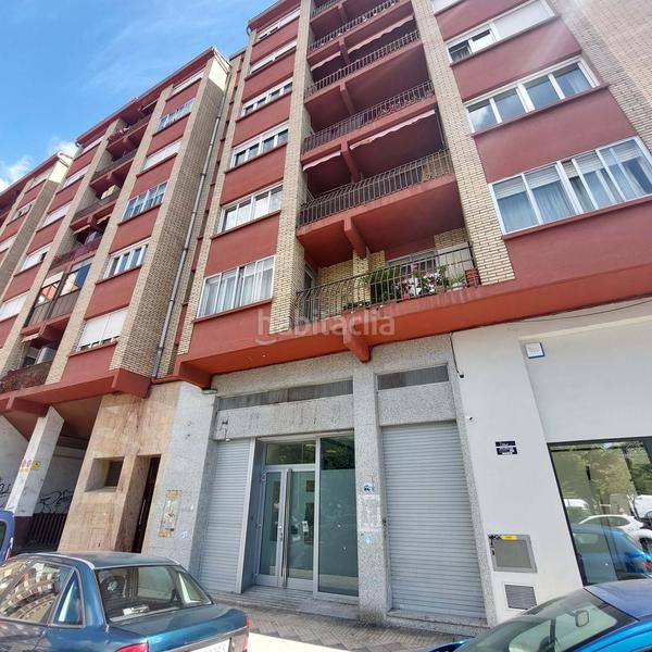 Foto 86bd4907-acab-4cb3-9568-e53e9382340d. Local comercial en El Anglo Vitoria - Gasteiz